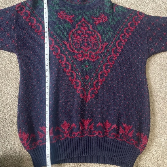 Vintage Women’s Sweater - Picture 4 of 4